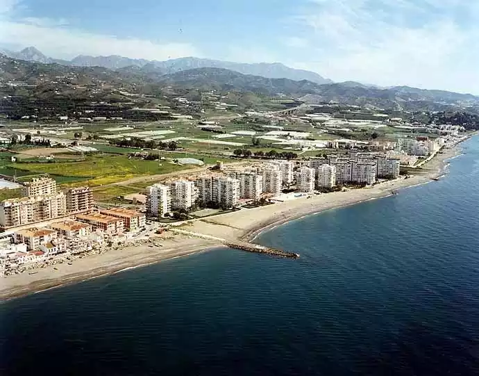 Playa de Caleta de Vélez